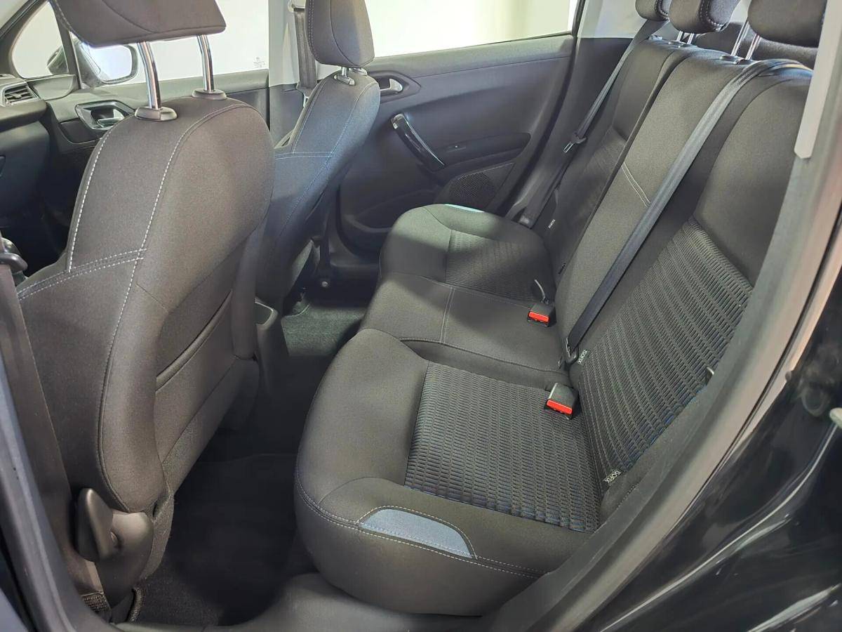 peugeot-208-2014-diesel-1560cc