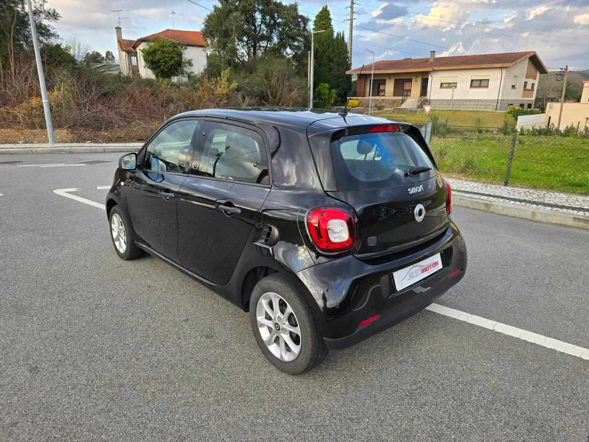 smart-forfour-2019-eletrico-176cc