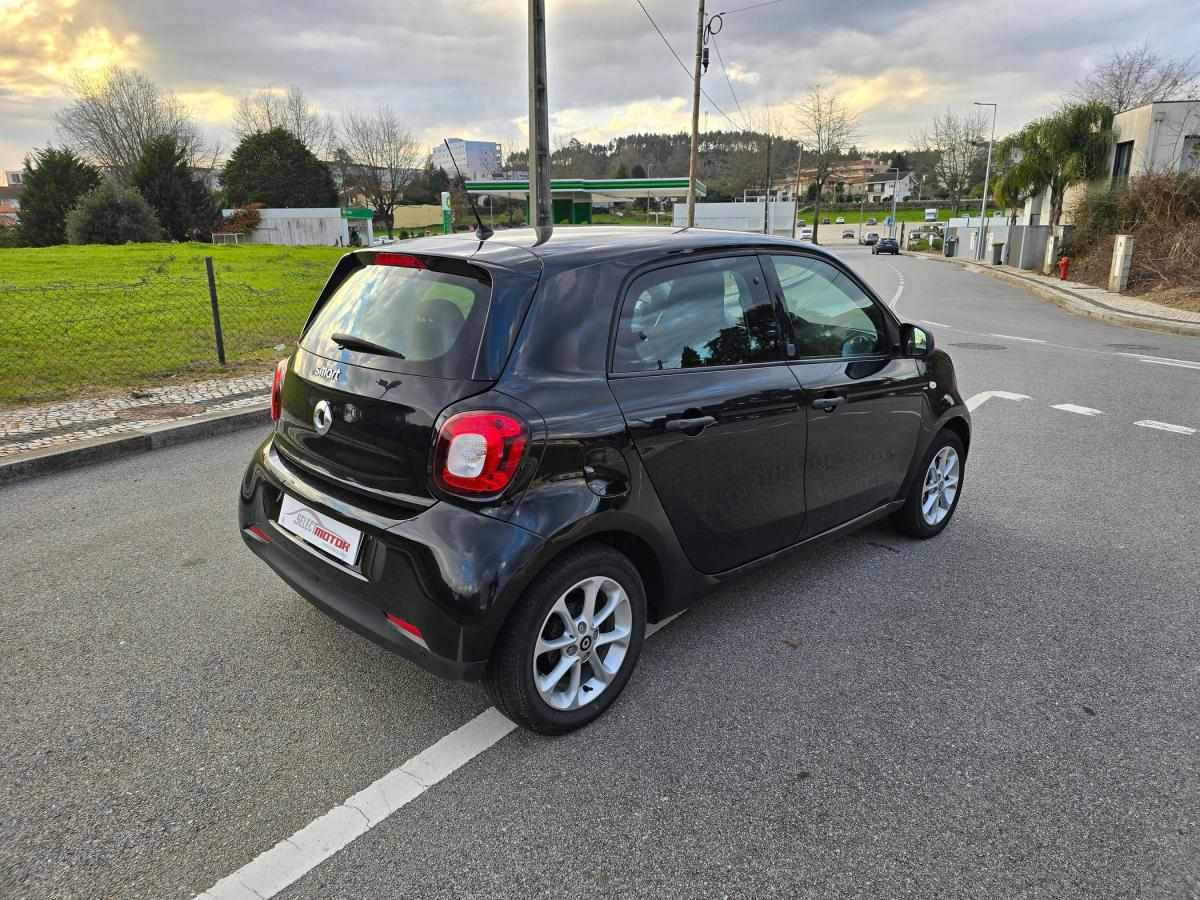 smart-forfour-2019-eletrico-176cc