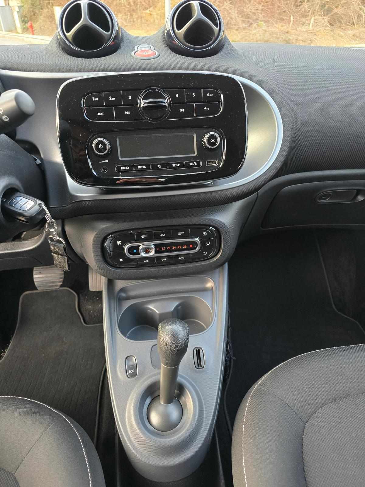smart-forfour-2019-eletrico-176cc