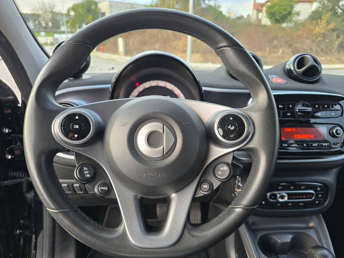 smart-forfour-2019-eletrico-176cc