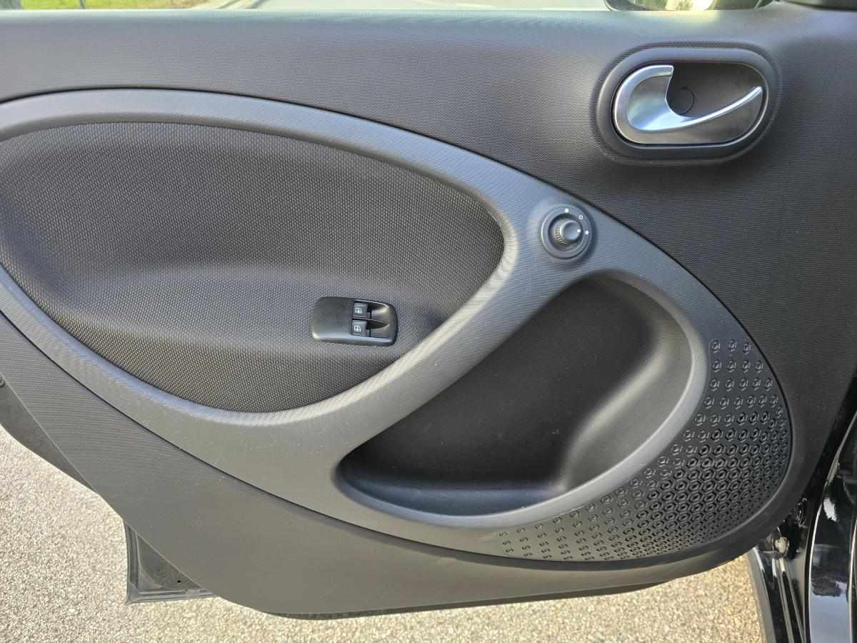smart-forfour-2019-eletrico-176cc