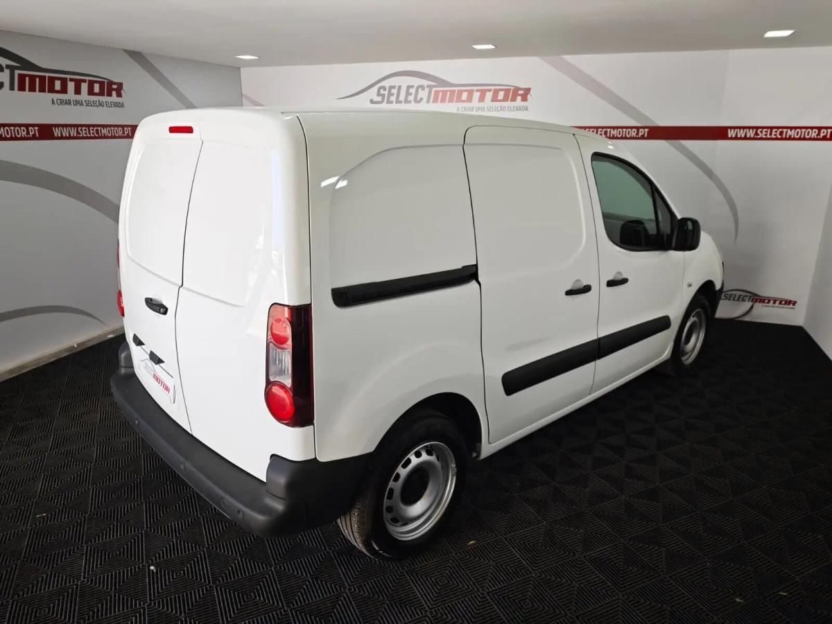 peugeot-partner-2018-diesel-1560cc
