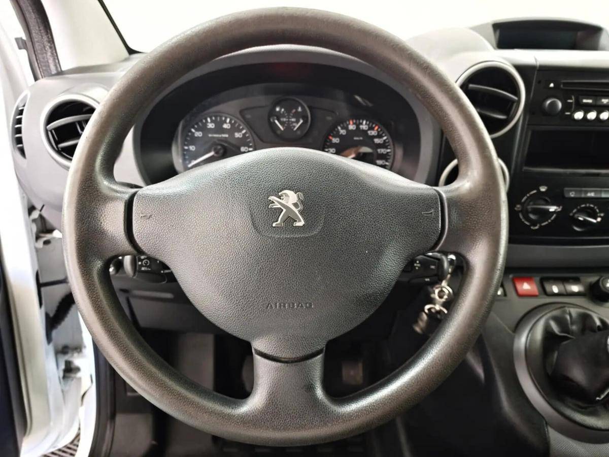 peugeot-partner-2018-diesel-1560cc