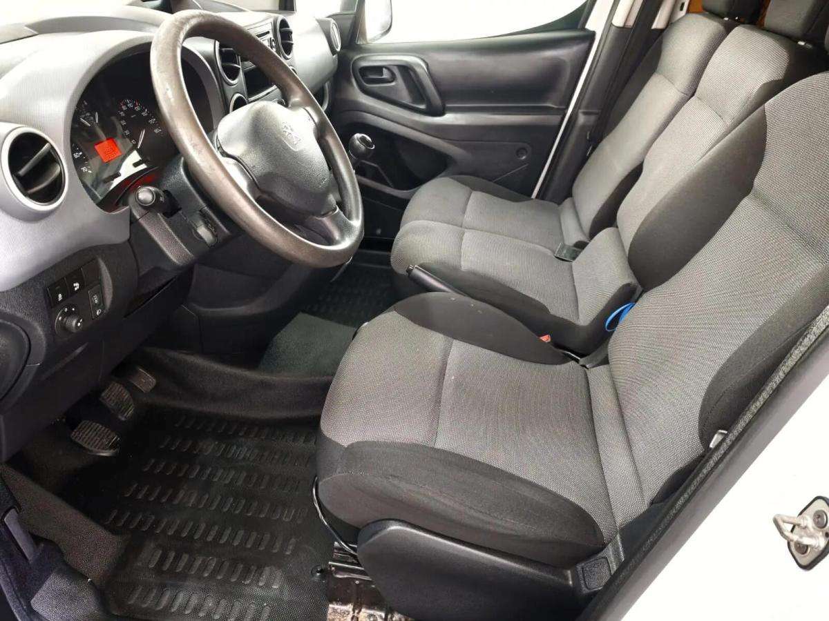 peugeot-partner-2018-diesel-1560cc