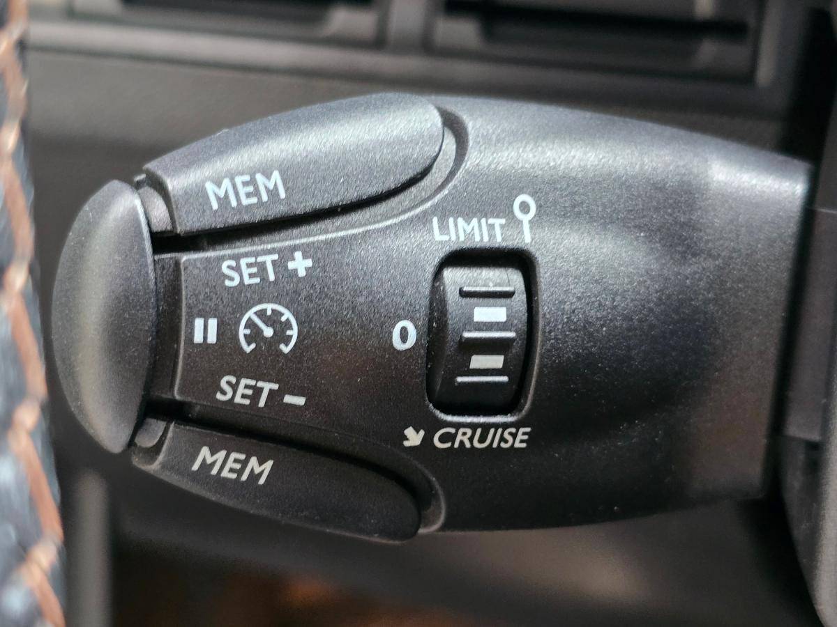 peugeot-3008-2017-gasolina-1199cc