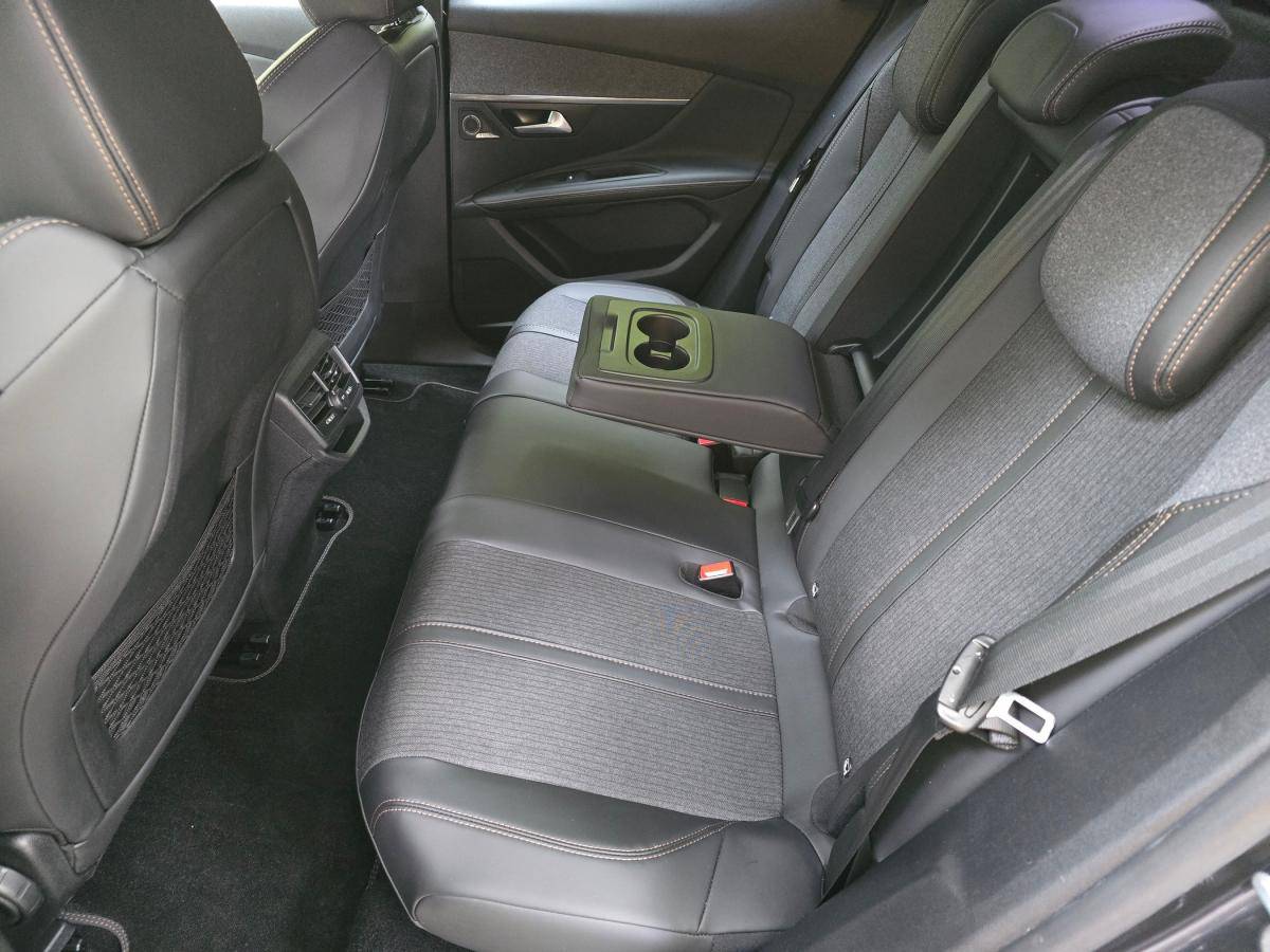 peugeot-3008-2017-gasolina-1199cc