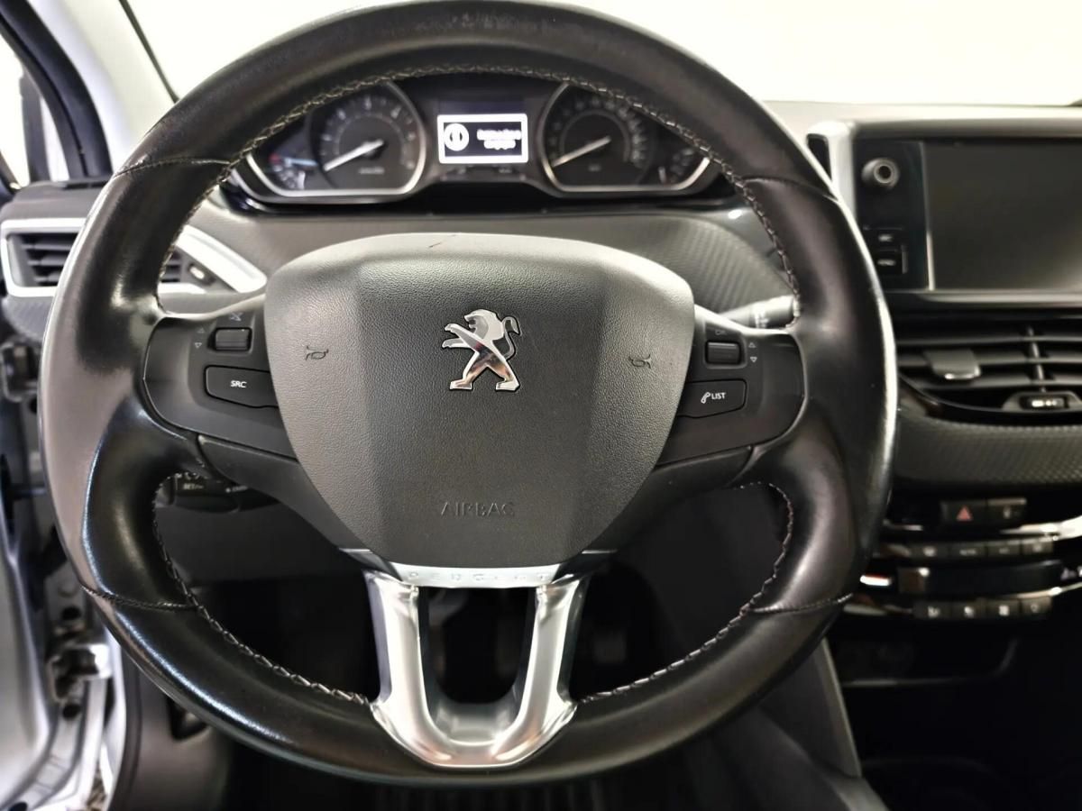 peugeot-208-2015-diesel-1560cc