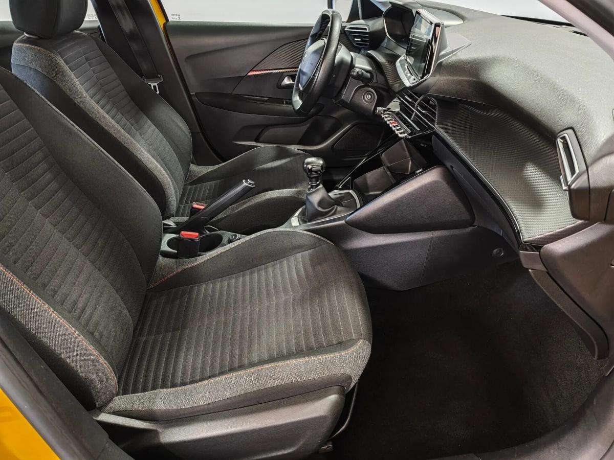 peugeot-208-2020-gasolina-1199cc