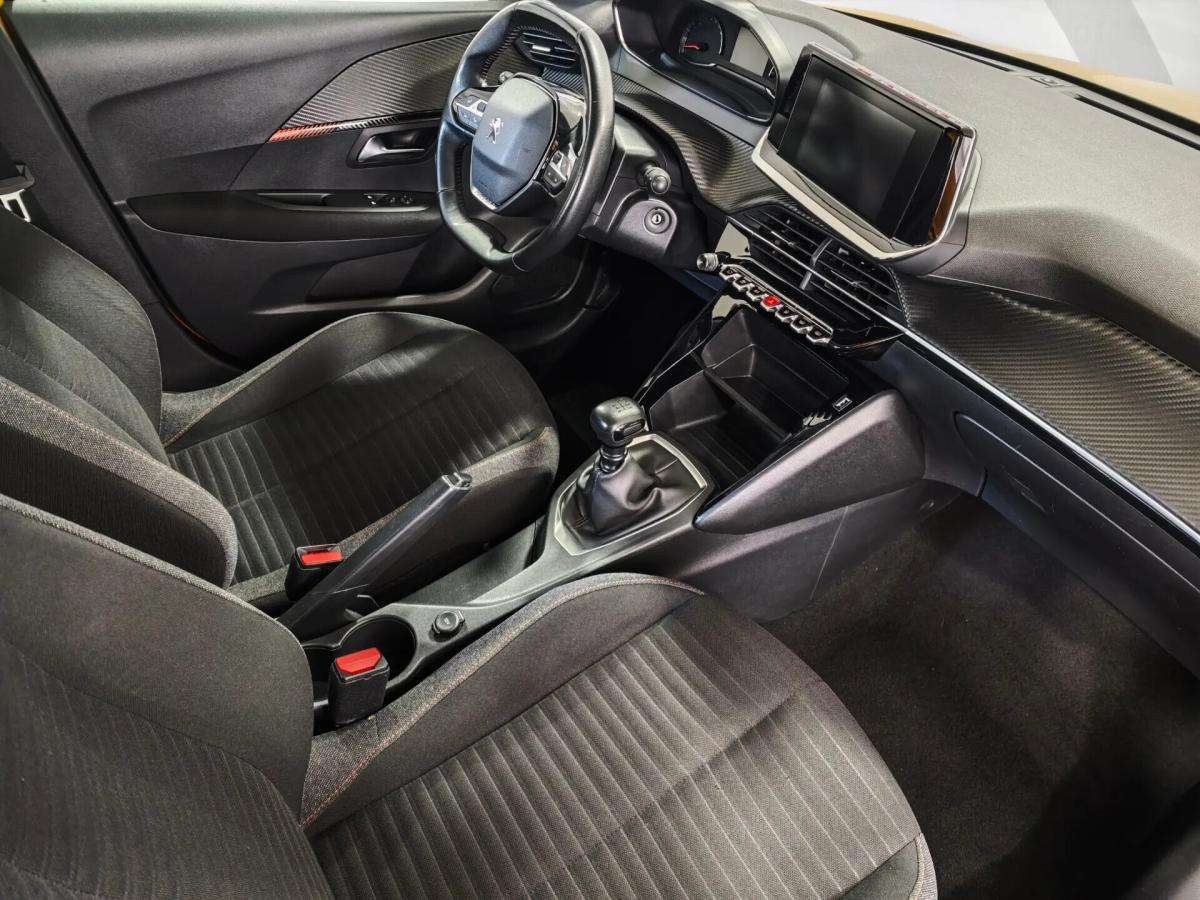 peugeot-208-2020-gasolina-1199cc
