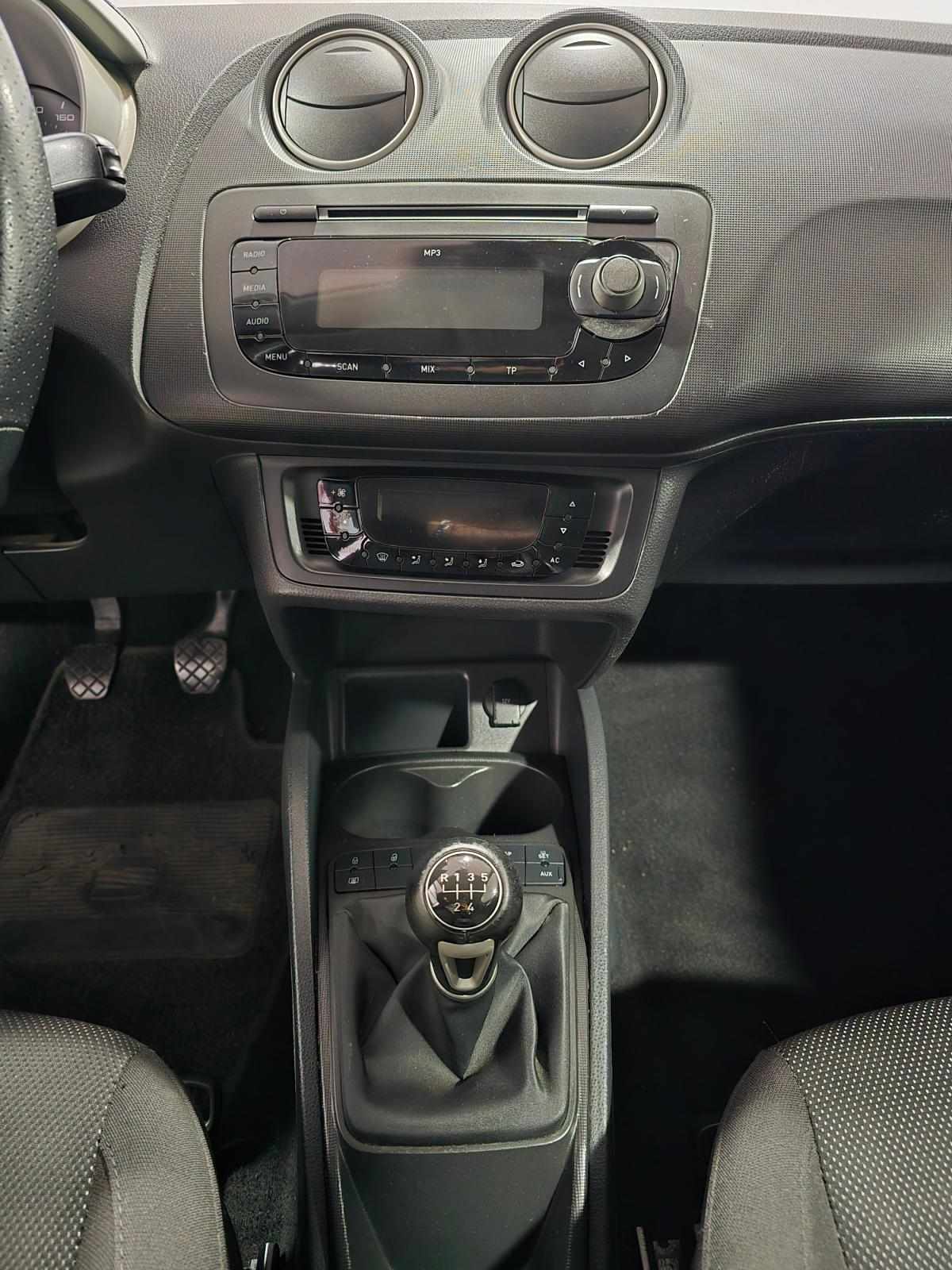 seat-ibiza-2010-gasolina-1198cc