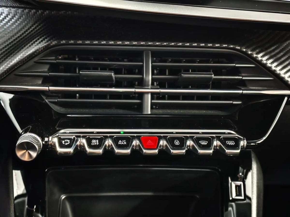 peugeot-208-2020-gasolina-1199cc