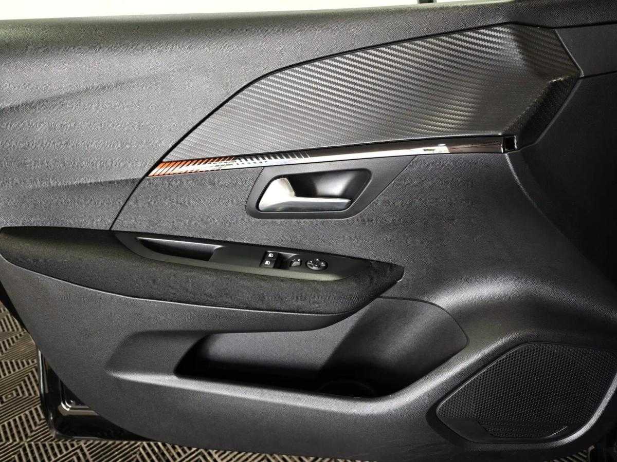 peugeot-208-2020-gasolina-1199cc