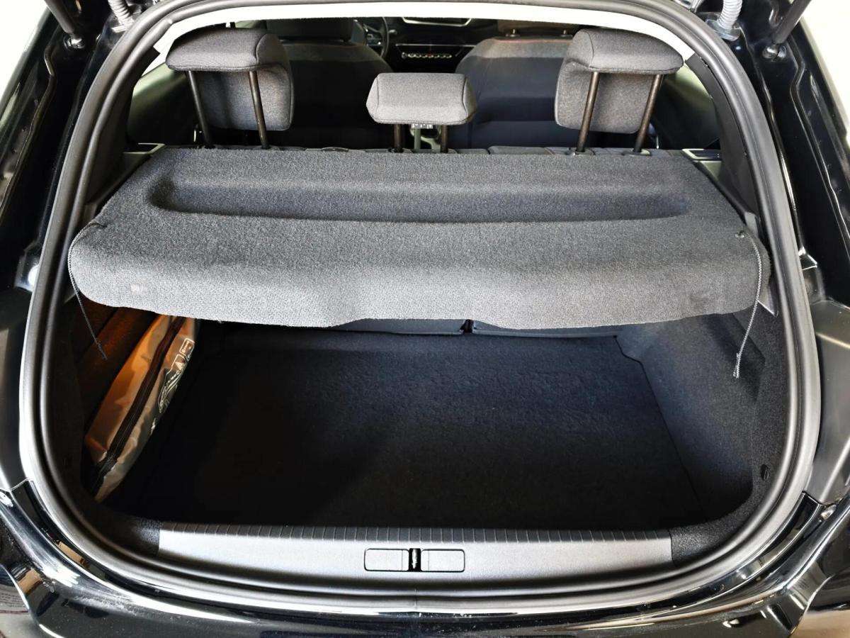 peugeot-208-2020-gasolina-1199cc