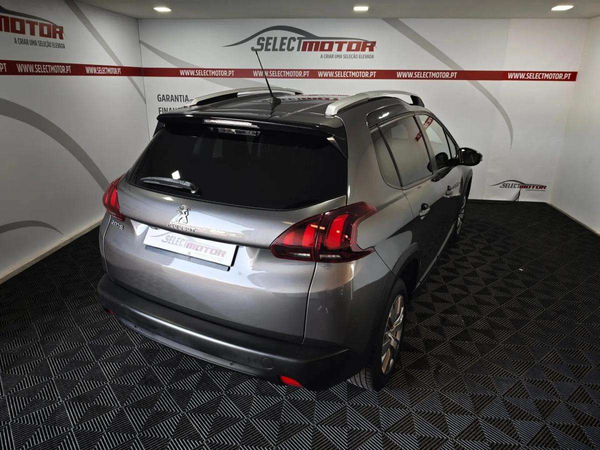 peugeot-2008-2019-gasolina-1199cc