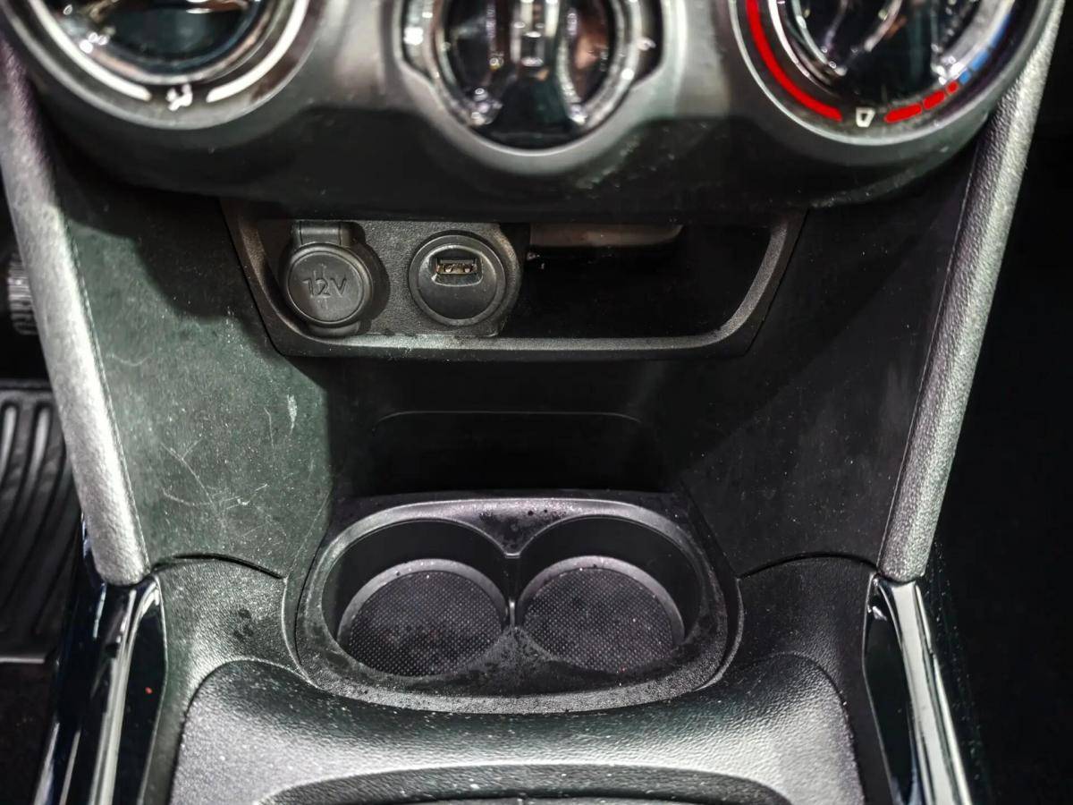 peugeot-2008-2019-gasolina-1199cc