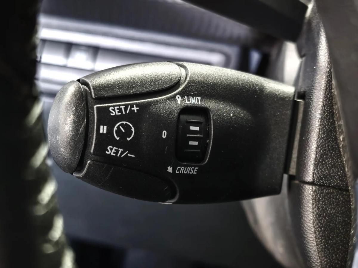 peugeot-2008-2019-gasolina-1199cc