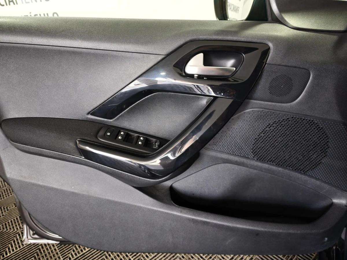 peugeot-2008-2019-gasolina-1199cc