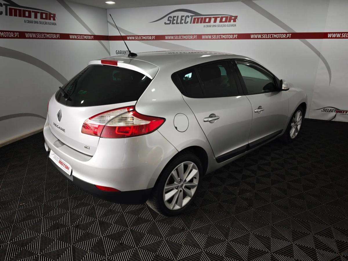 renault-megane-2011-diesel-1461cc