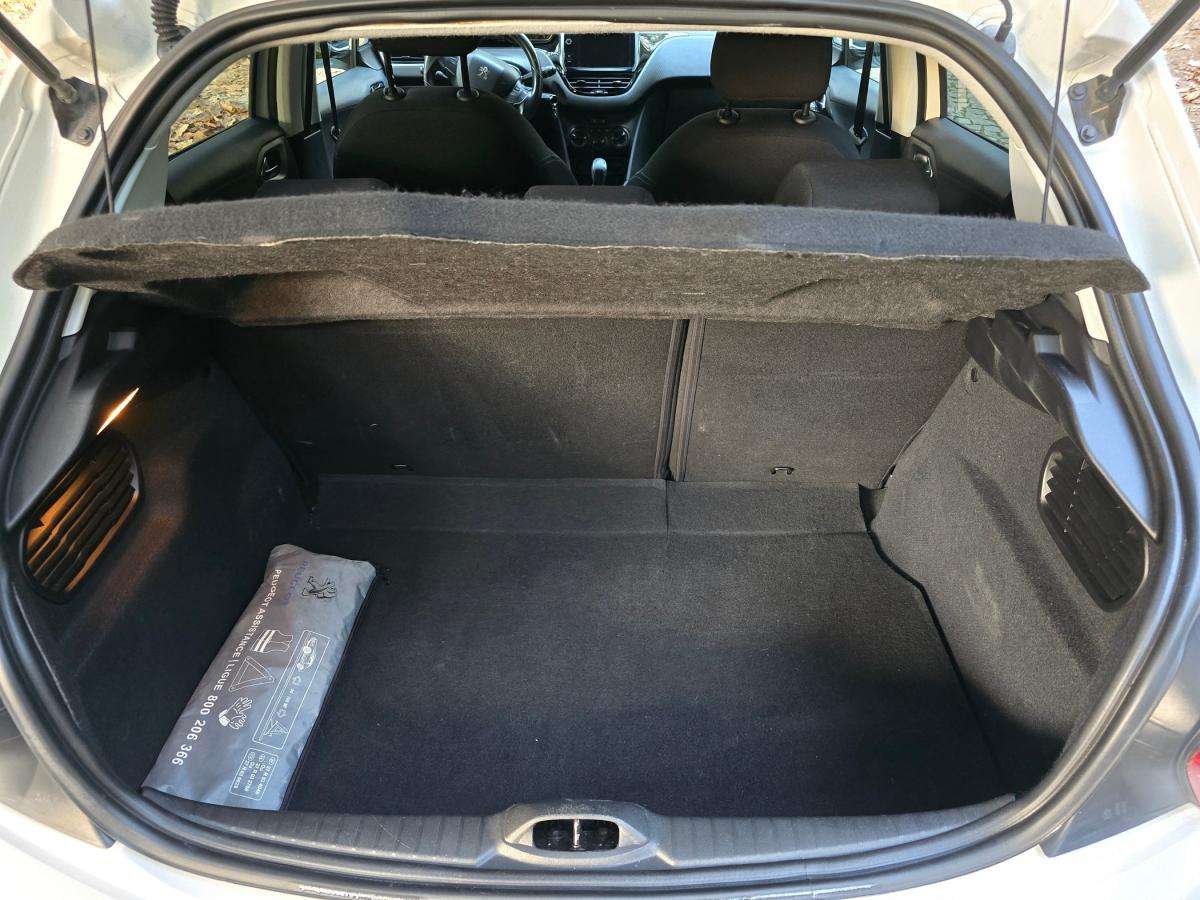 peugeot-208-2018-gasolina-1199cc