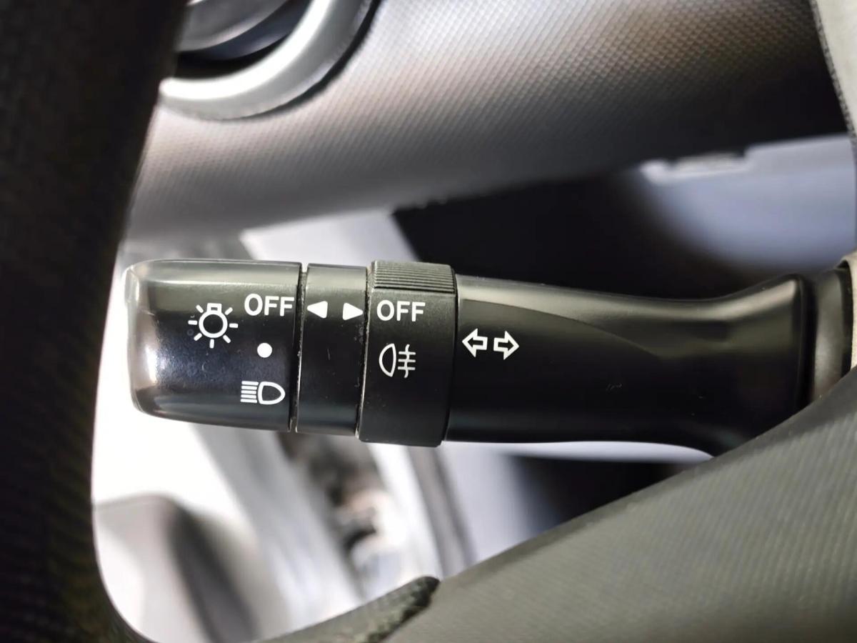 peugeot-107-2010-gasolina-998cc