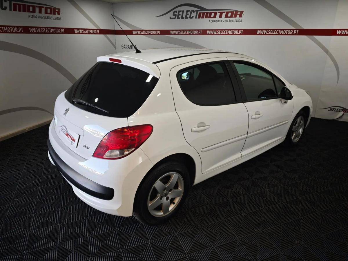 peugeot-207-2011-diesel-1398cc