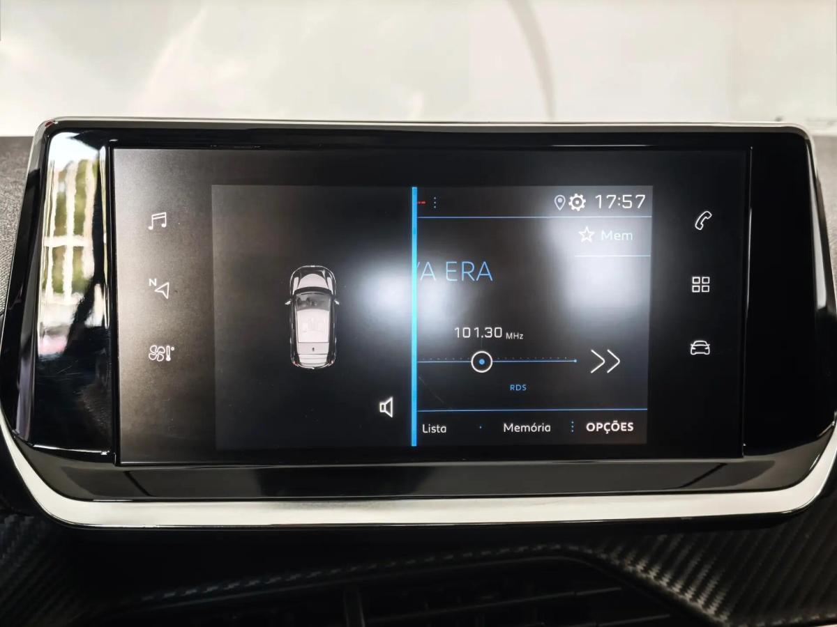 peugeot-208-2021-gasolina-1199cc