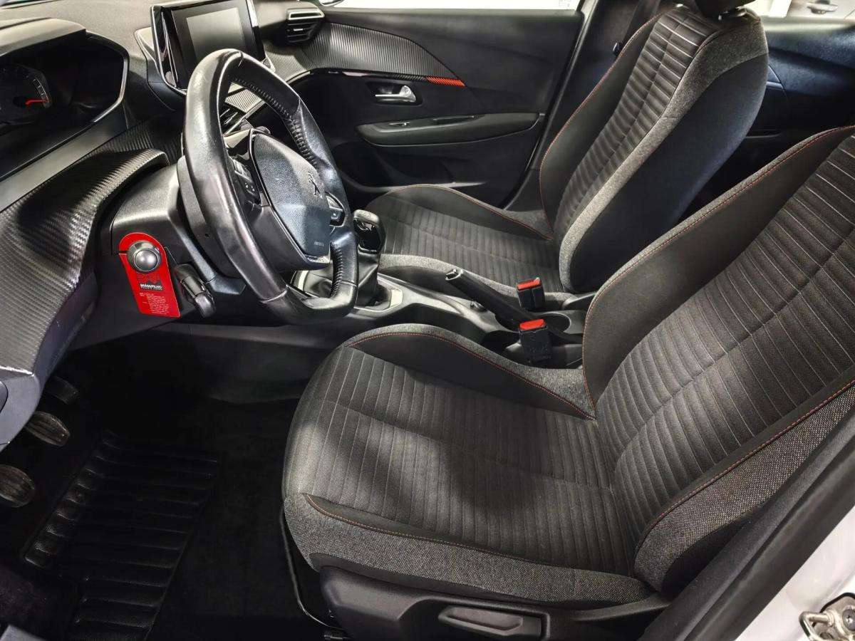 peugeot-208-2021-gasolina-1199cc