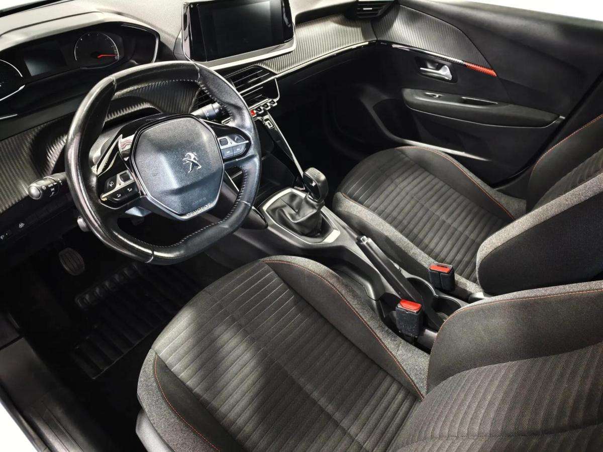 peugeot-208-2021-gasolina-1199cc