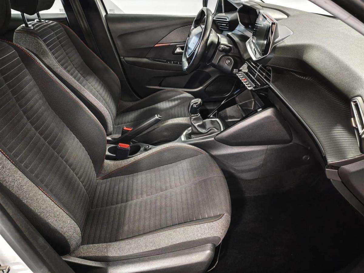 peugeot-208-2021-gasolina-1199cc