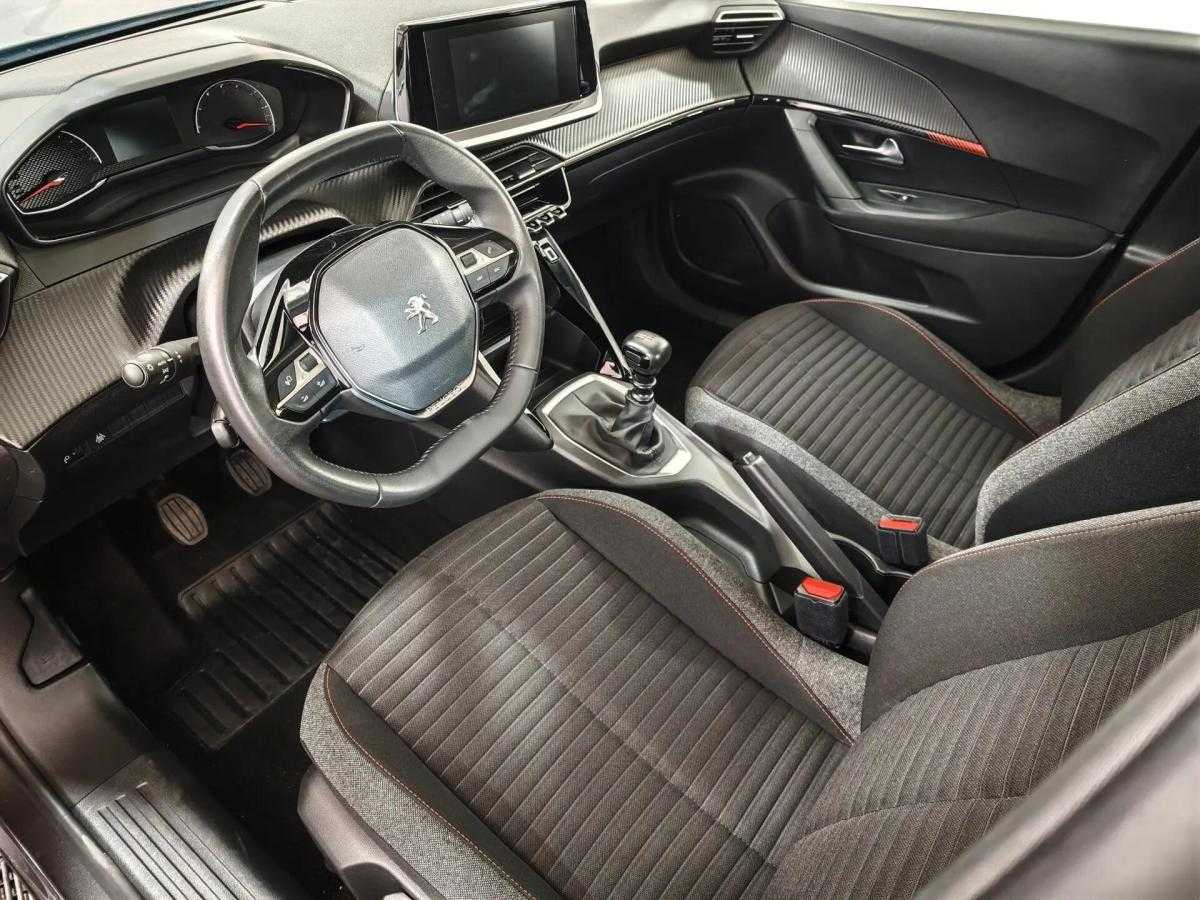 peugeot-2008-2022-gasolina-1199cc