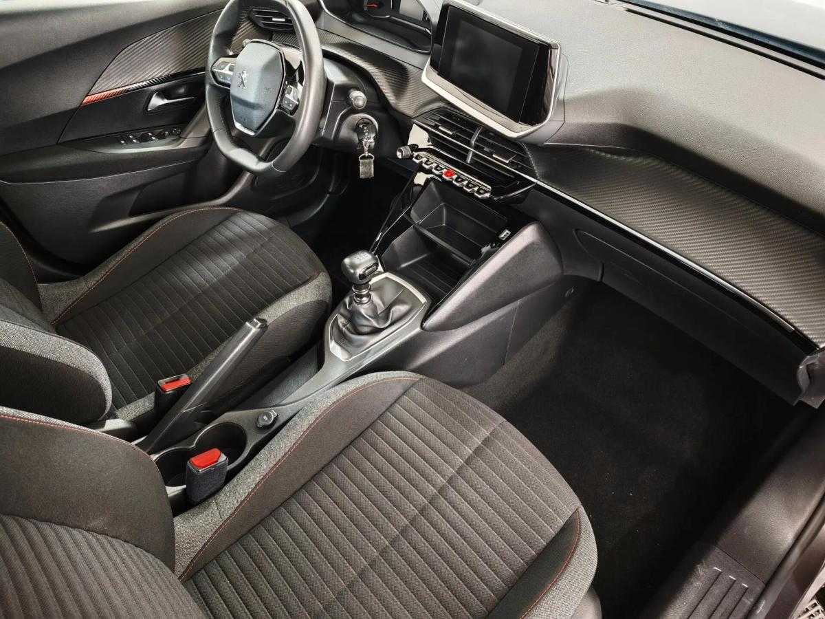 peugeot-2008-2022-gasolina-1199cc