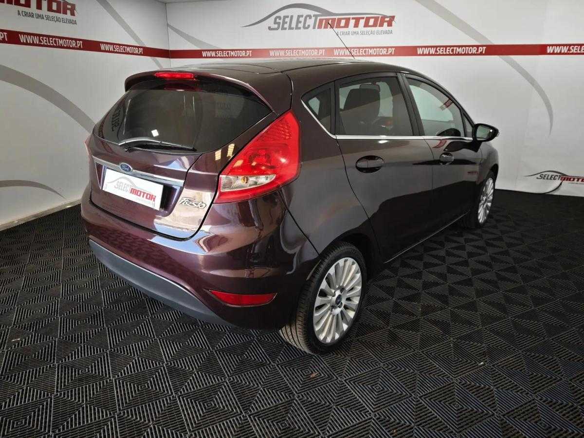 ford-fiesta-2009-gasolina-1242cc