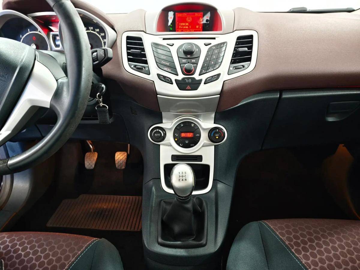 ford-fiesta-2009-gasolina-1242cc