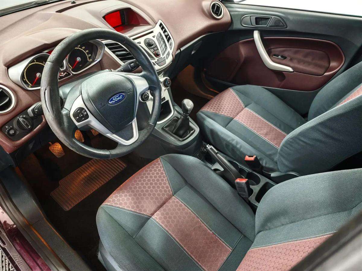ford-fiesta-2009-gasolina-1242cc