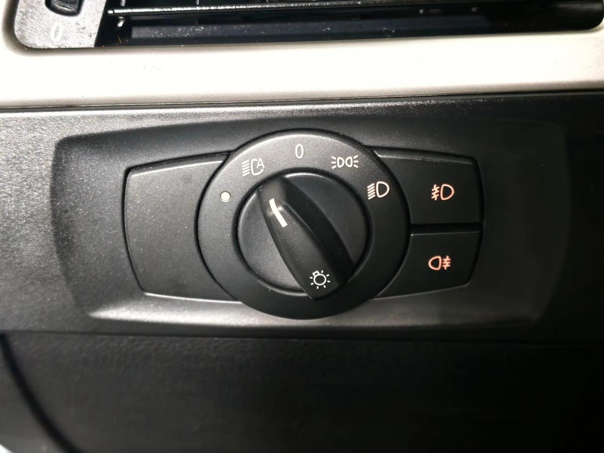 bmw-serie-3-320d-touring-2007-diesel-1995cc