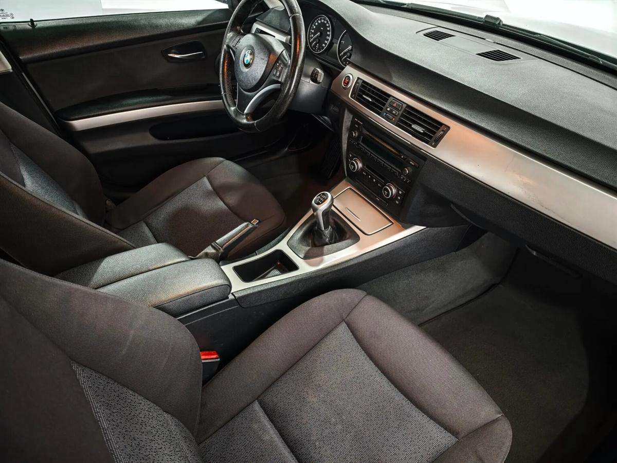 bmw-serie-3-320d-touring-2007-diesel-1995cc