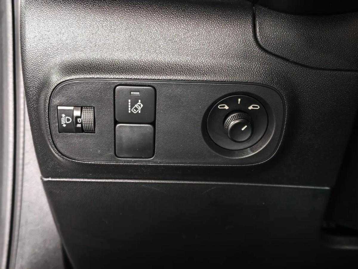 citroen-c3-2018-gasolina-1199cc