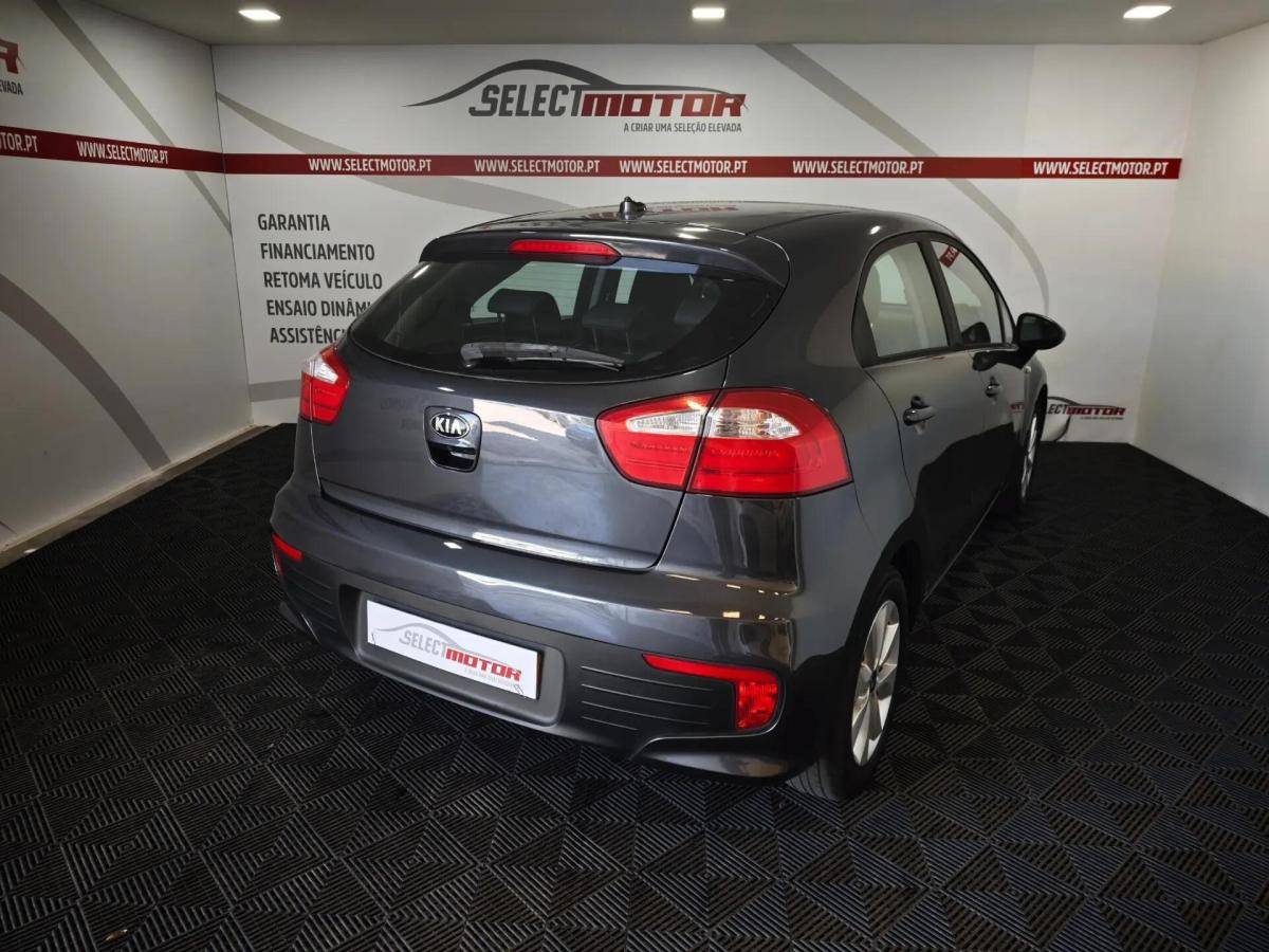 kia-rio-2015-gasolina-1248cc