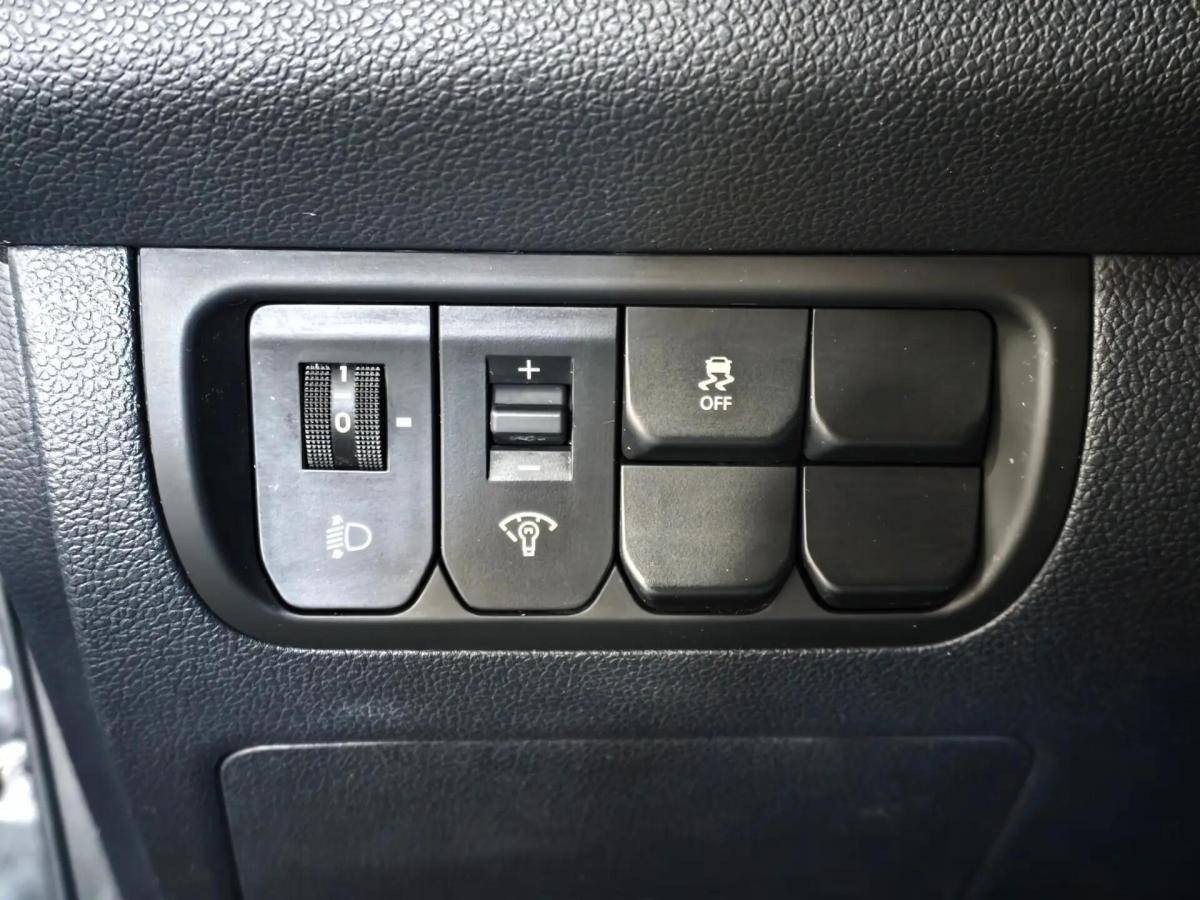 kia-rio-2015-gasolina-1248cc