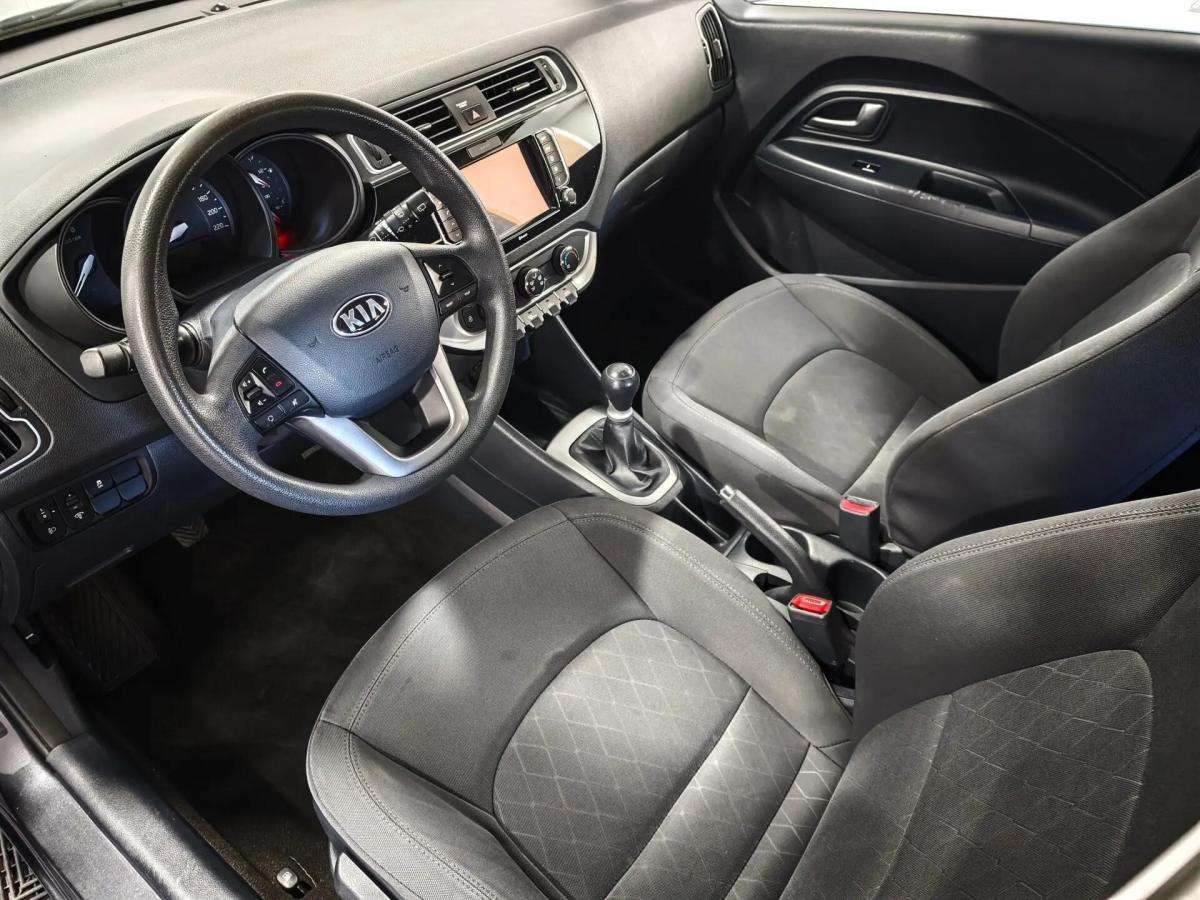 kia-rio-2015-gasolina-1248cc