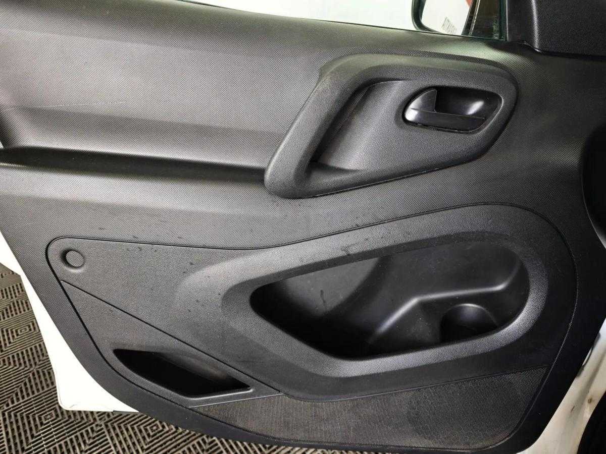 citroen-berlingo-2017-diesel-1560cc