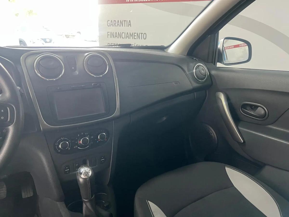 dacia-sandero-2015-diesel-1461cc