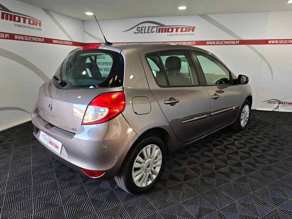 renault-clio-2012-diesel-1461cc