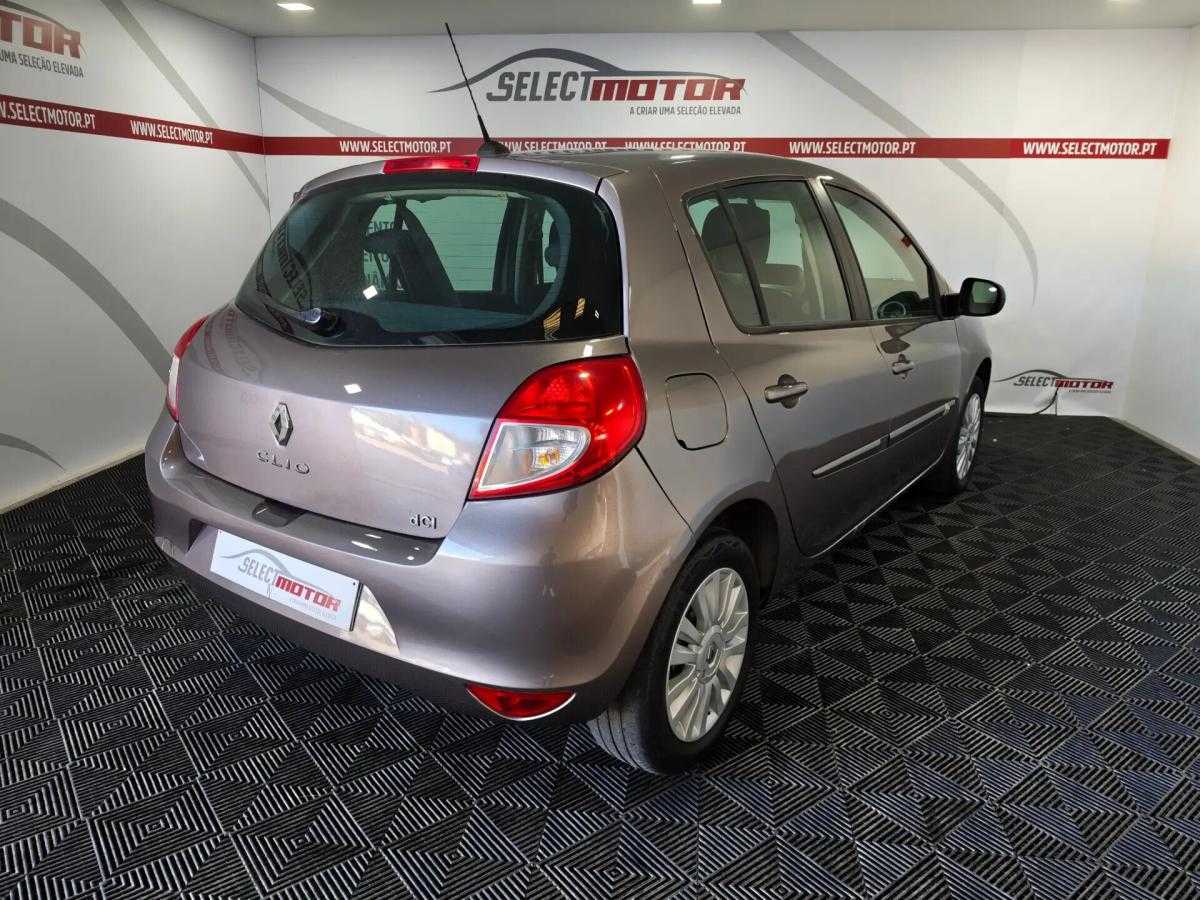 renault-clio-2012-diesel-1461cc