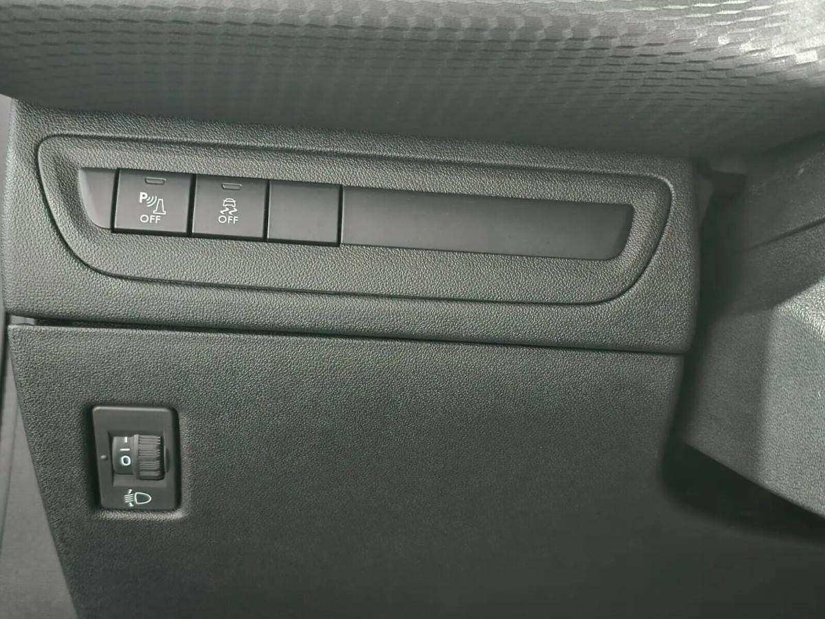 peugeot-208-2016-diesel-1560cc