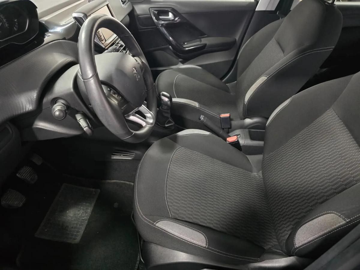 peugeot-208-2016-diesel-1560cc