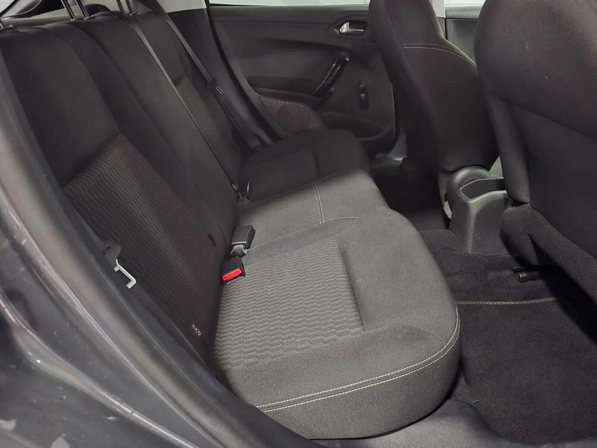 peugeot-208-2016-diesel-1560cc