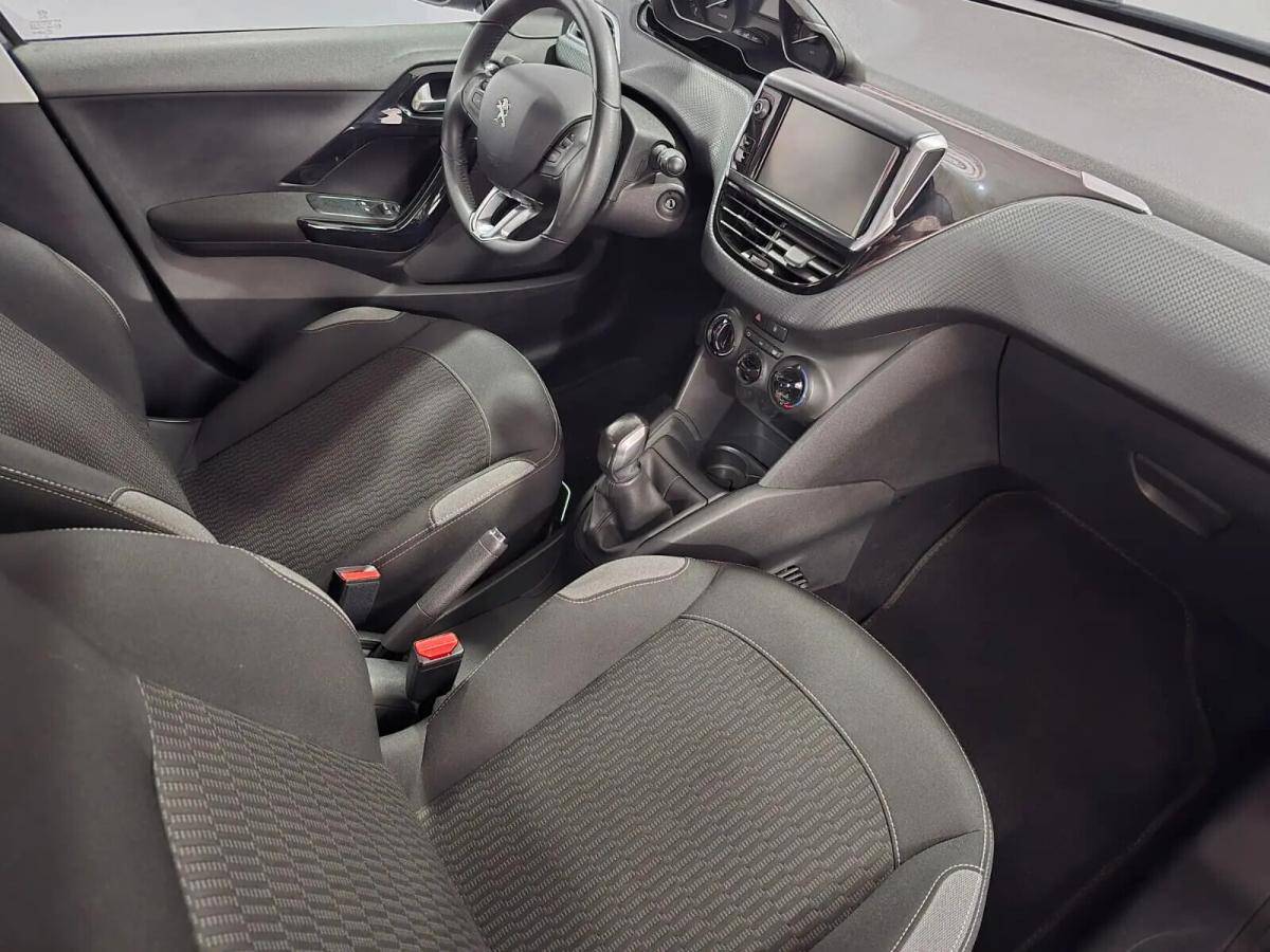 peugeot-208-2016-diesel-1560cc