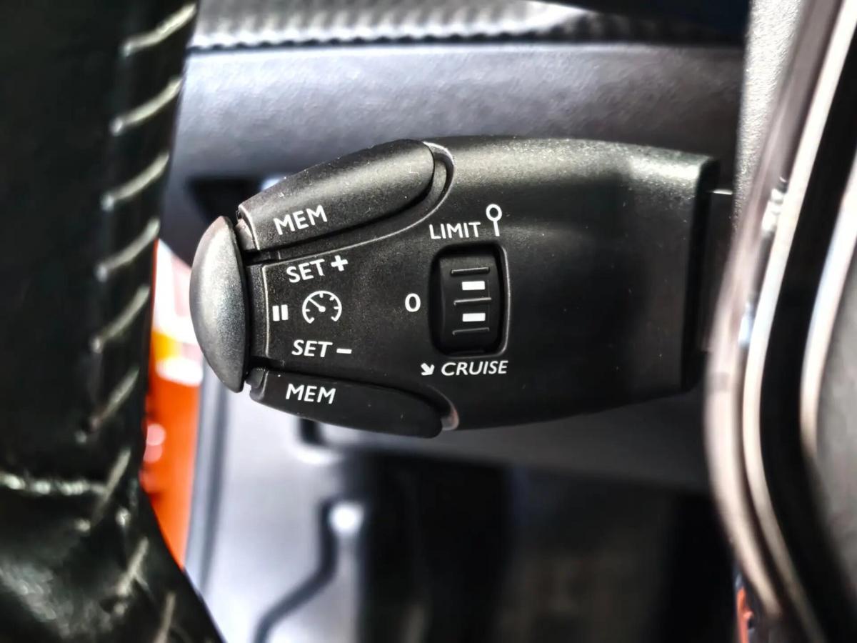 peugeot-2008-2020-gasolina-1199cc